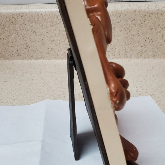 Warner Bros. Dog Frame - Brown and Cream Hector The Bulldog. 3-D Frame. - Picture 4 of 9